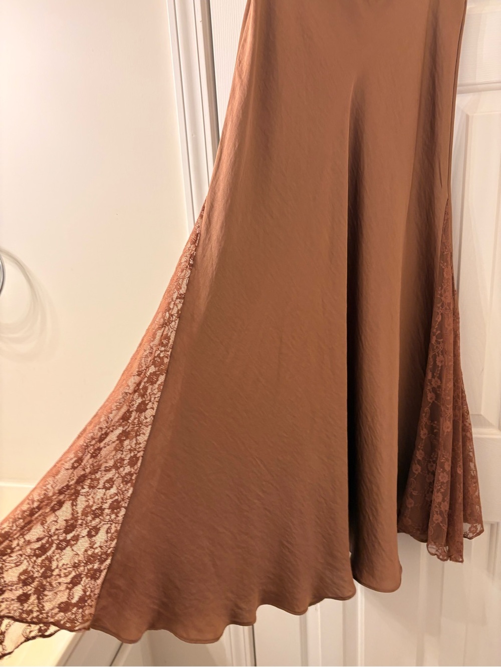 FP - Make you mine silk skirt